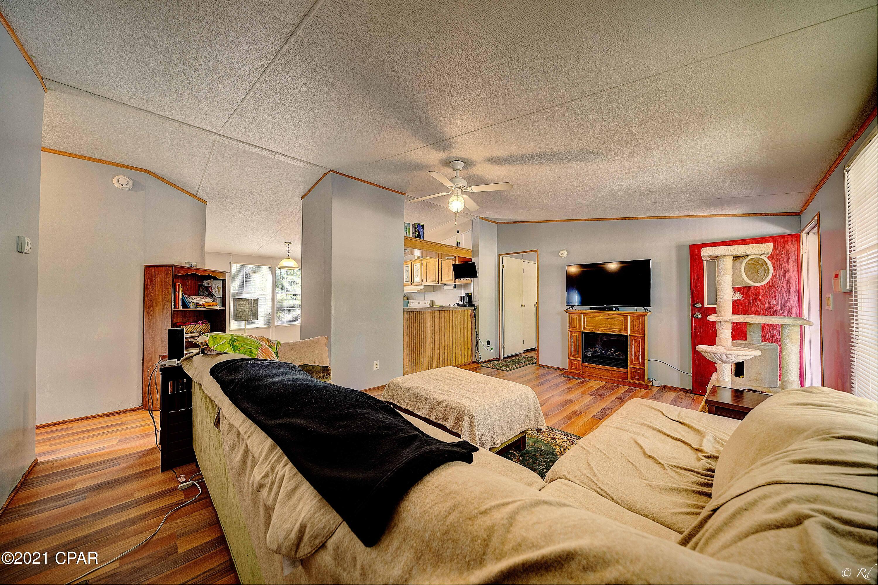 12226 Pineridge Road Fountain, FL 32438 - Photo 14 of 27 Gallery Image 14