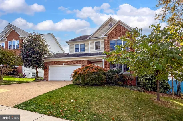 $1,284,818 | 4818 9th Street South, Arlington, VA 22204
