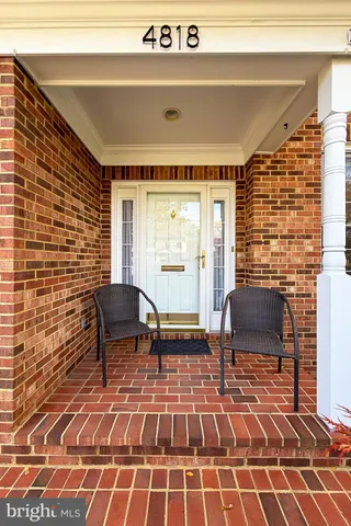 $1,284,818 | 4818 9th Street South, Arlington, VA 22204