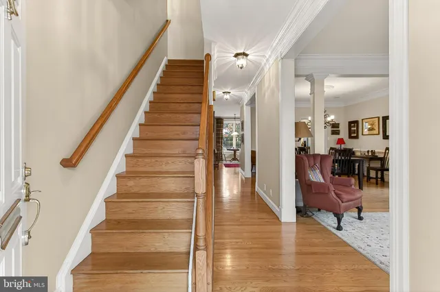 $1,284,818 | 4818 9th Street South, Arlington, VA 22204