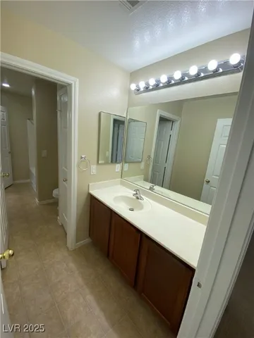 $2,395 | 9690 Hawk Cliff Avenue, Las Vegas, NV 89148