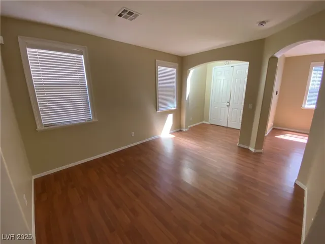 $2,395 | 9690 Hawk Cliff Avenue, Las Vegas, NV 89148