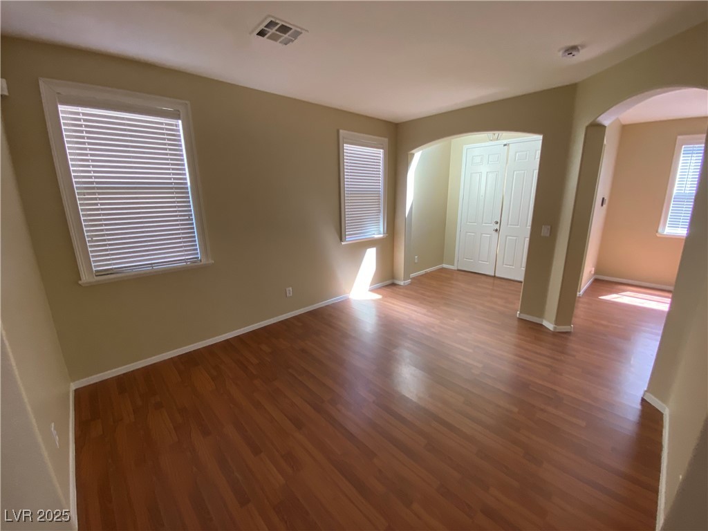 9690 Hawk Cliff Avenue Las Vegas, NV 89148 - Photo 2 of 21