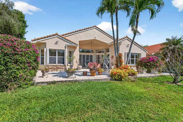 $800,000 | 6850 Fiji Circle, Boynton Beach, FL 33437