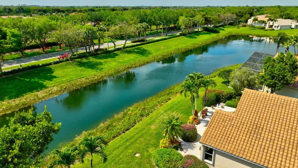 $800,000 | 6850 Fiji Circle, Boynton Beach, FL 33437