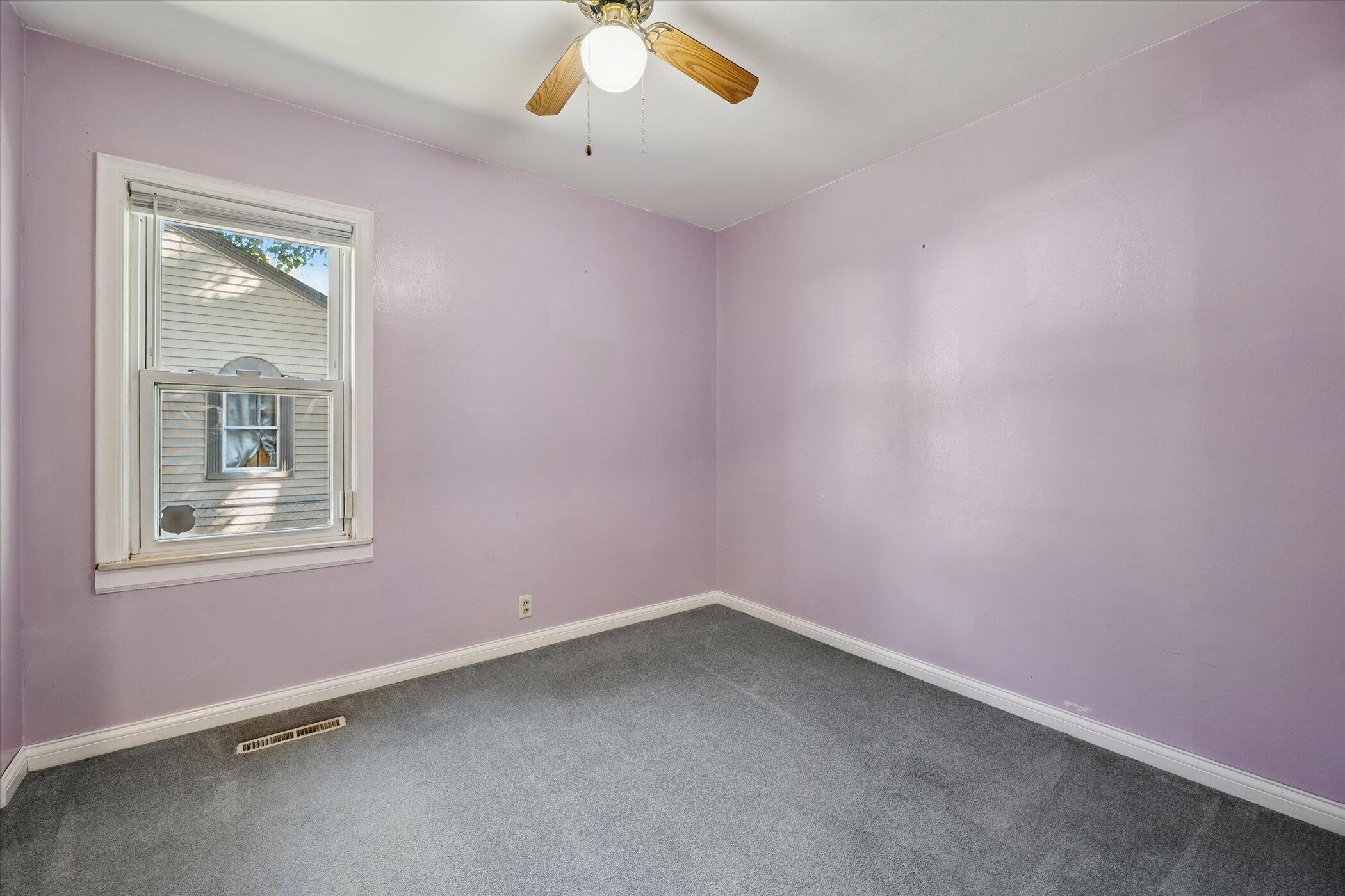 1028 Carleton Road Milan, MI 48160 - Photo 29 of 40 21-21-1028-Carlton-Dr-Milan-MI-48160-Win