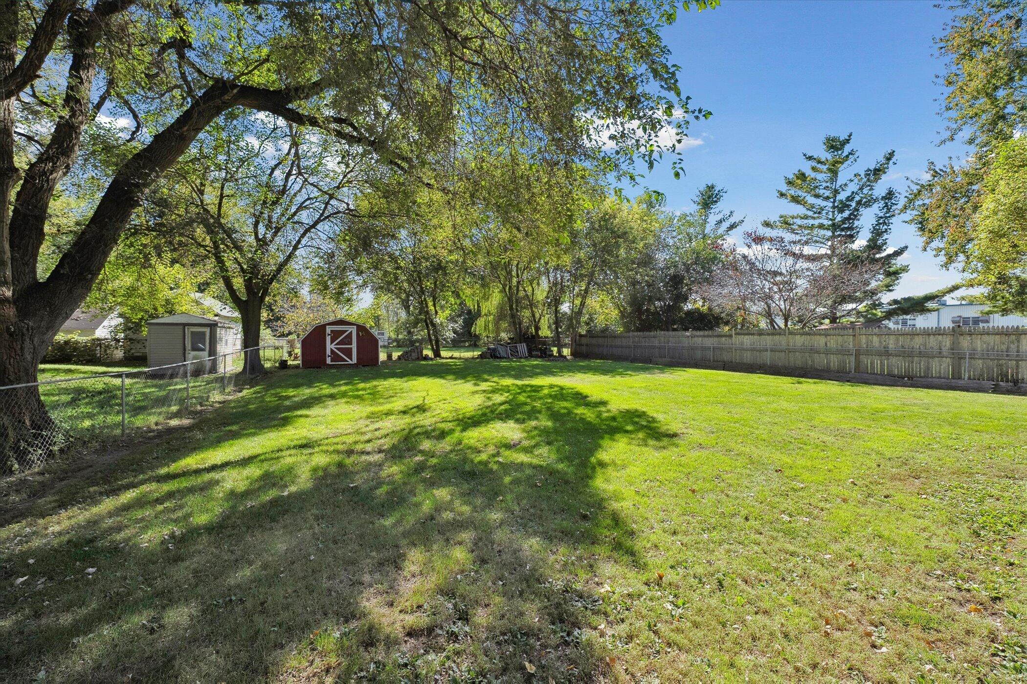 1028 Carleton Road Milan, MI 48160 - Photo 36 of 40 45-45-1028-Carlton-Dr-Milan-MI-48160-Win