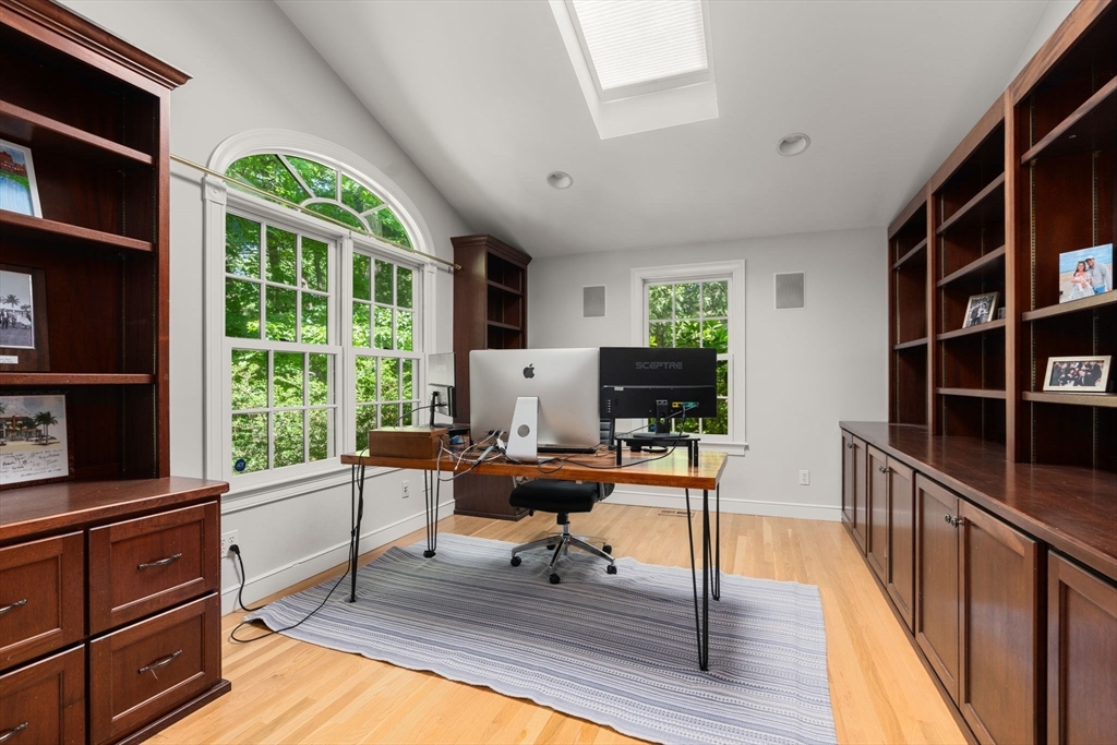99 Parker Road Wellesley, MA 02482 - Photo 20 of 37
