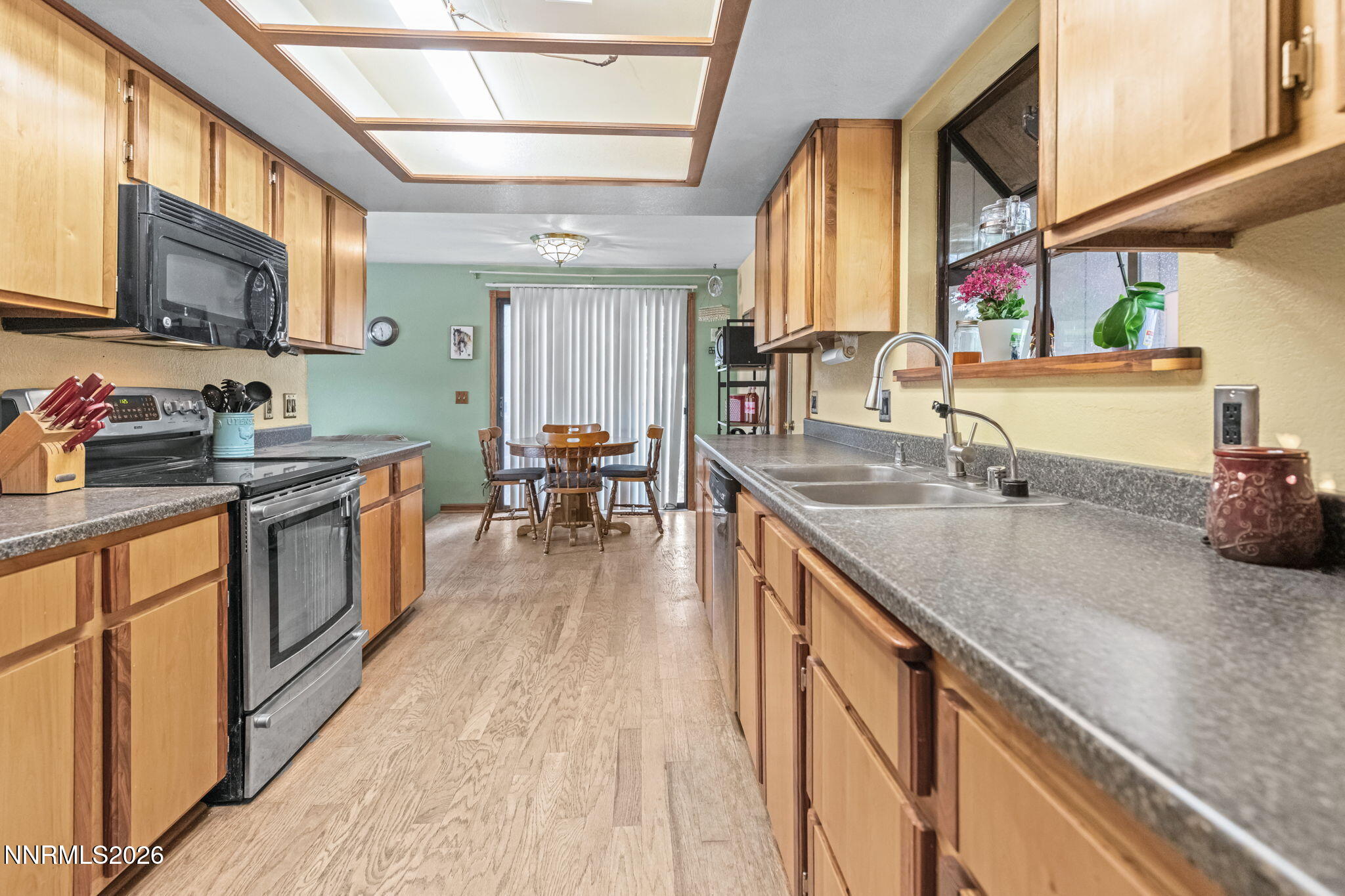 10600 Aldebaran Drive Reno, NV 89508 - Photo 7 of 25 10-web-or-mls-10