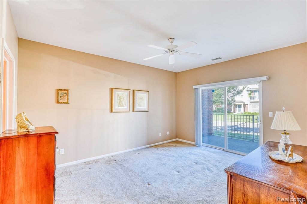 1828 Flagstone Circle Rochester, MI 48307 - Photo 17 of 27