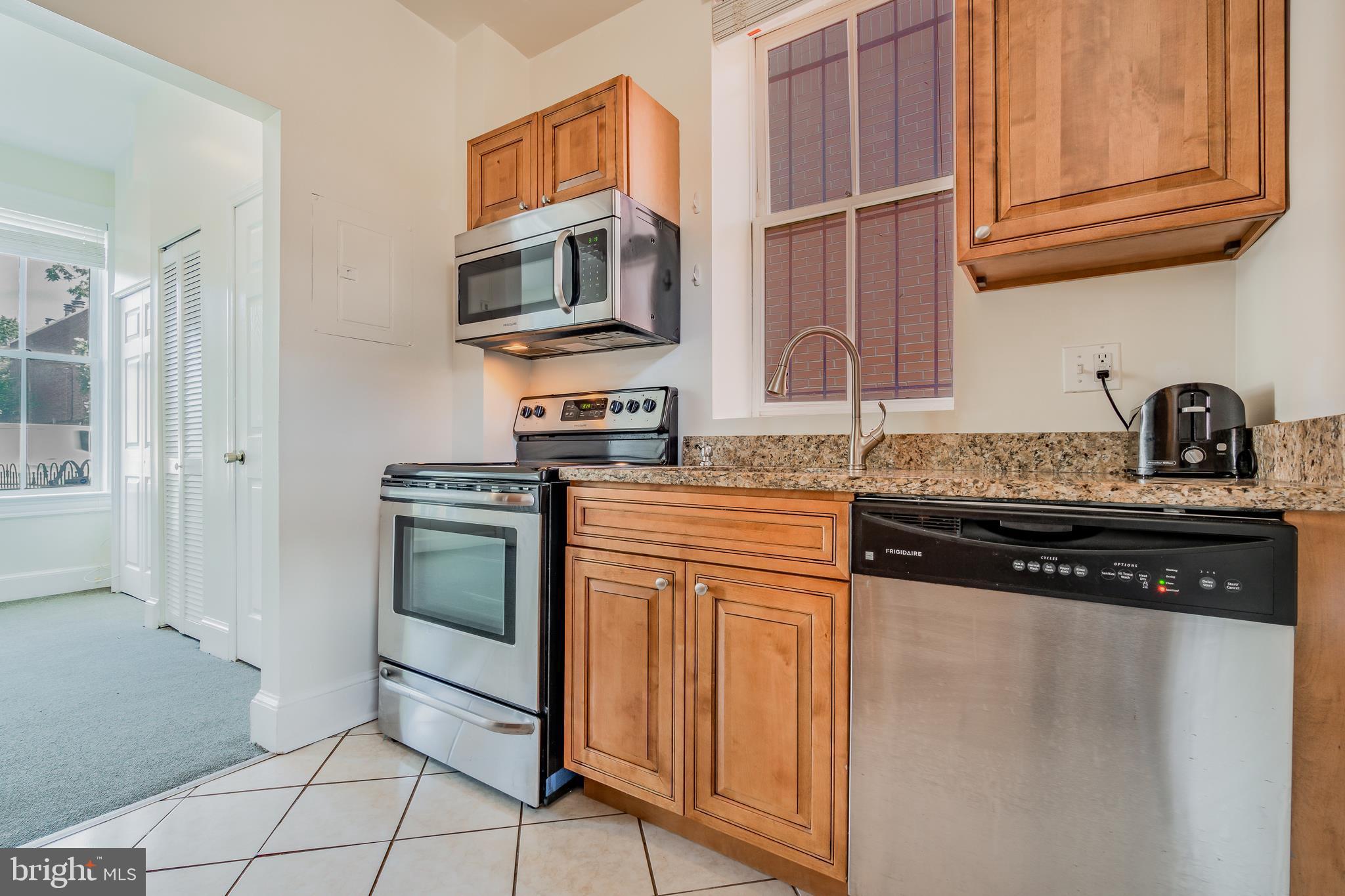1133 D Street Northeast Washington, DC 20002 - Photo 15 of 17 2 bedroom