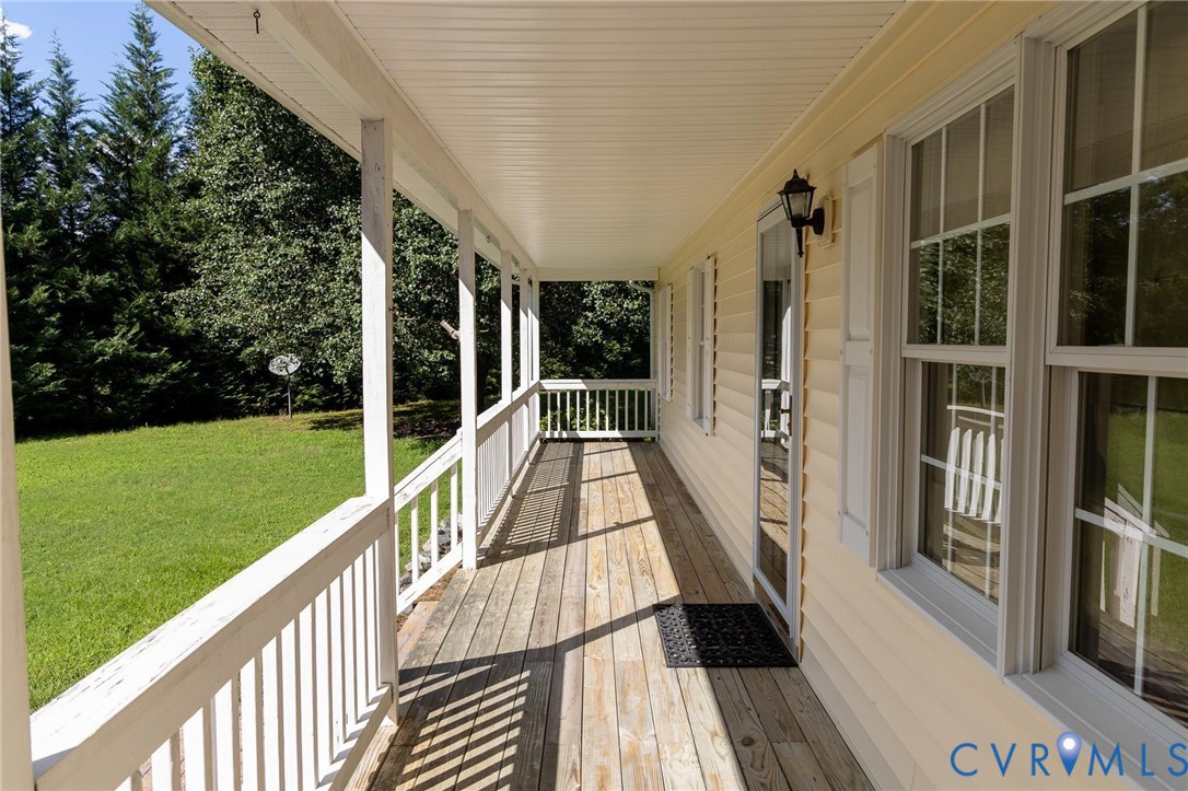 28 Will Davis Road Hanover, VA 23069 - Photo 6 of 50 Gallery Image 6