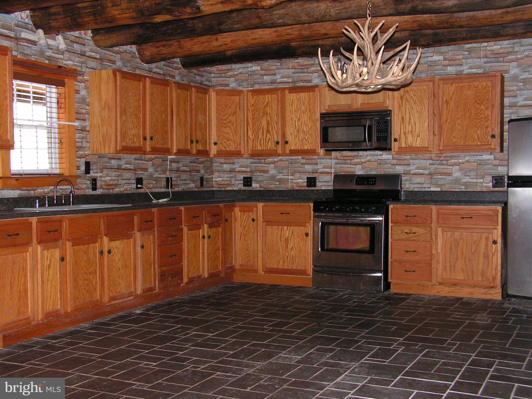 53 Pine Grove Road Gardners, PA 17324 - Photo 4 of 31 Gallery Image 4