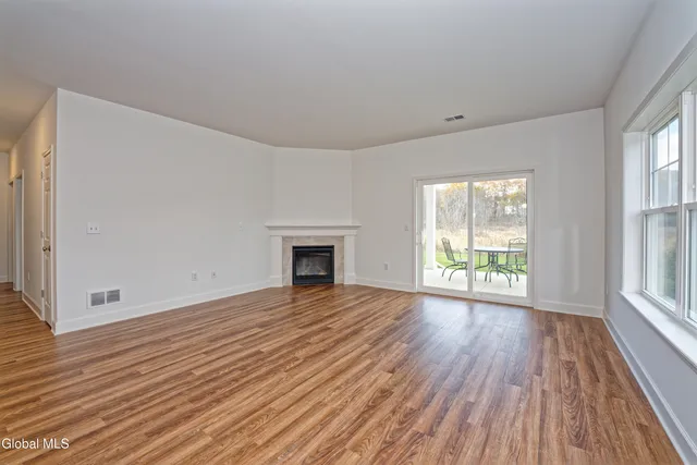 $399,900 | 8 Kendra Court, Cohoes, NY 12047