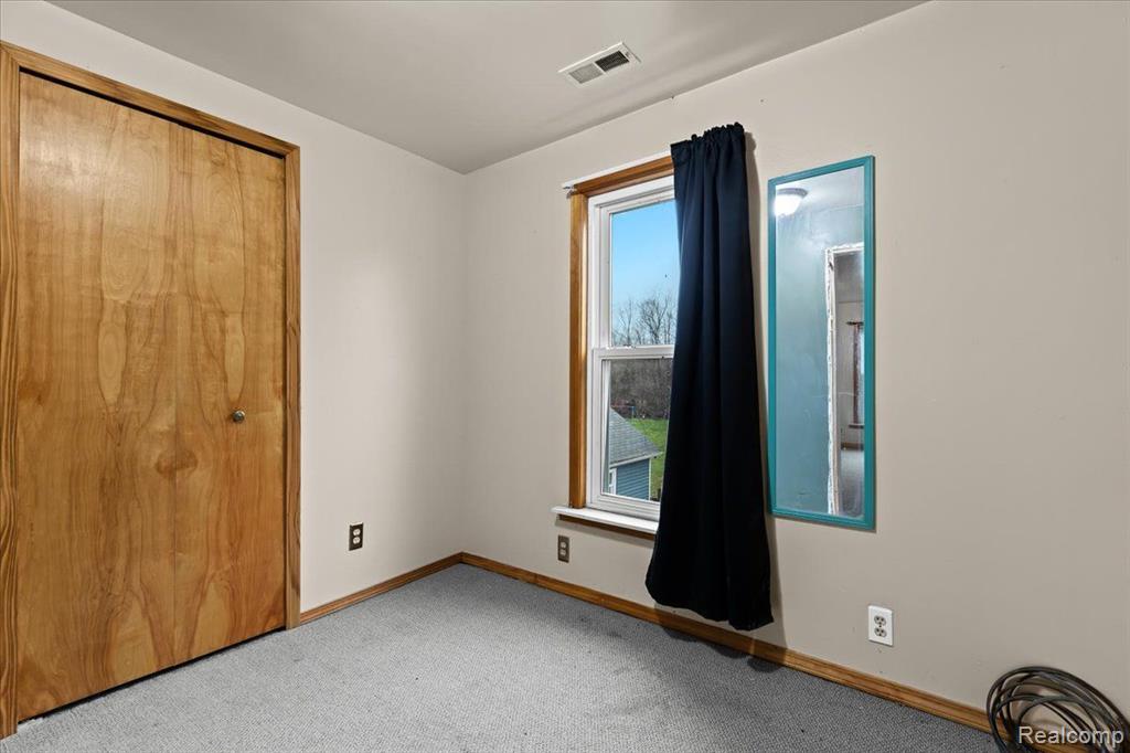 4895 Lovejoy Road Byron, MI 48418 - Photo 20 of 39