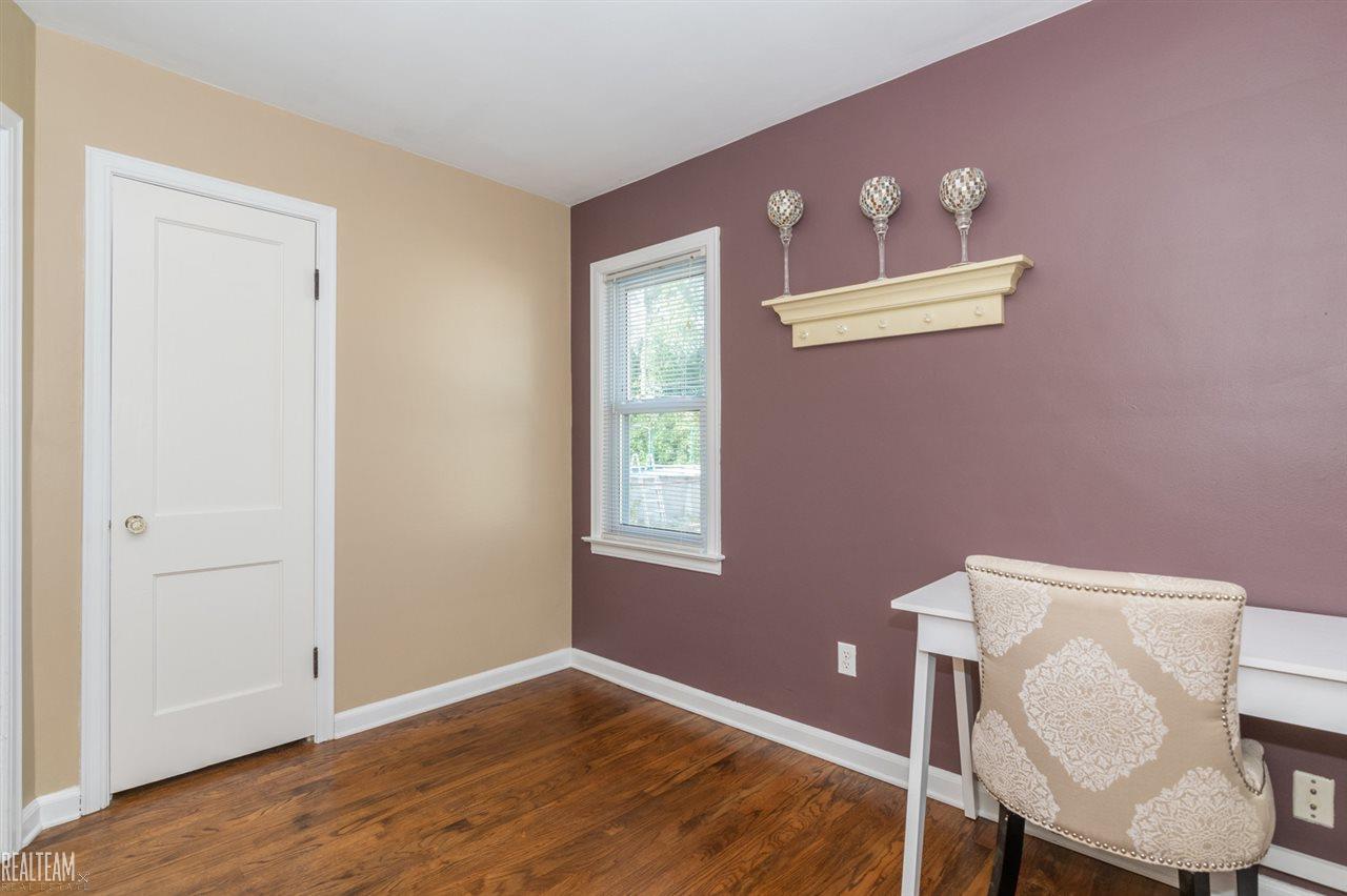 910 Harvard Road Berkley, MI 48072 - Photo 15 of 24