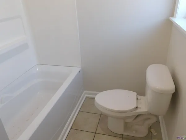 $2,500 | 14739 East Main Street, Cut Off, LA 70345