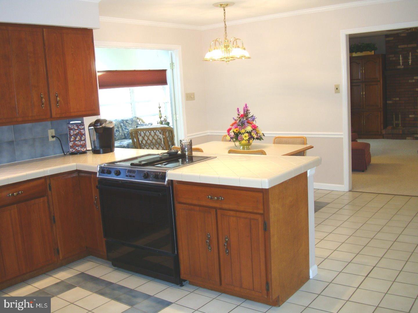 716 Locust Grove Road West Chester, PA 19382 - Photo 7 of 22 Kitchen