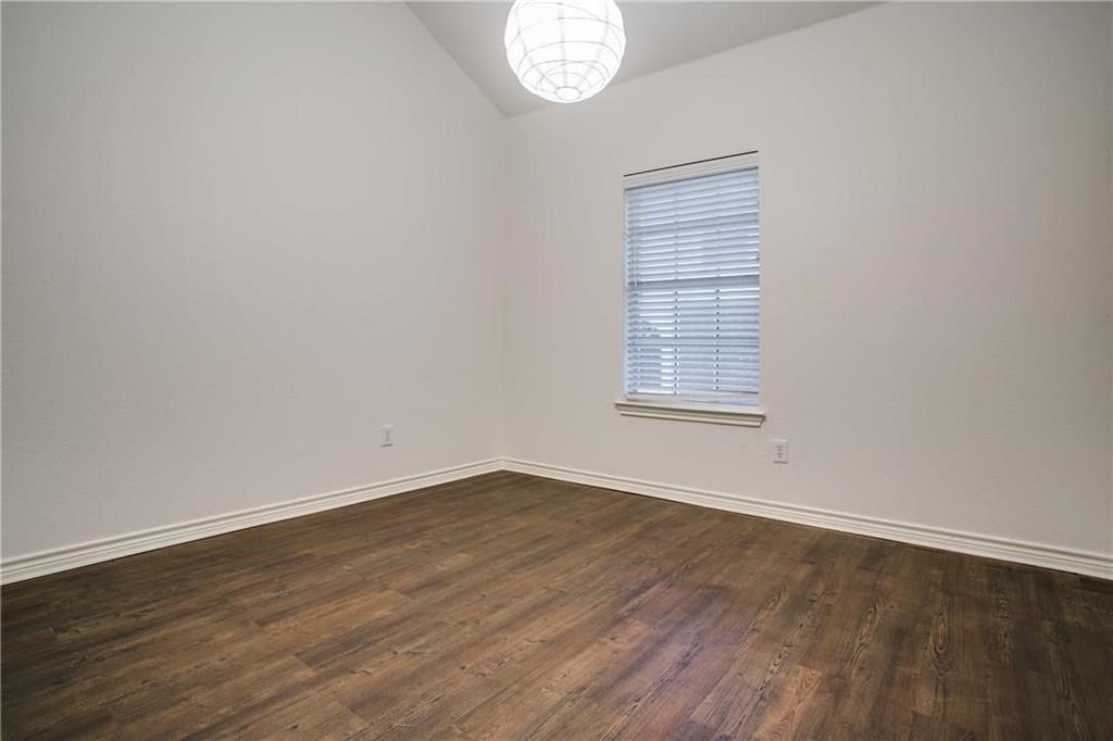 2105 Cardinal Drive Forney, TX 75126 - Photo 7 of 12