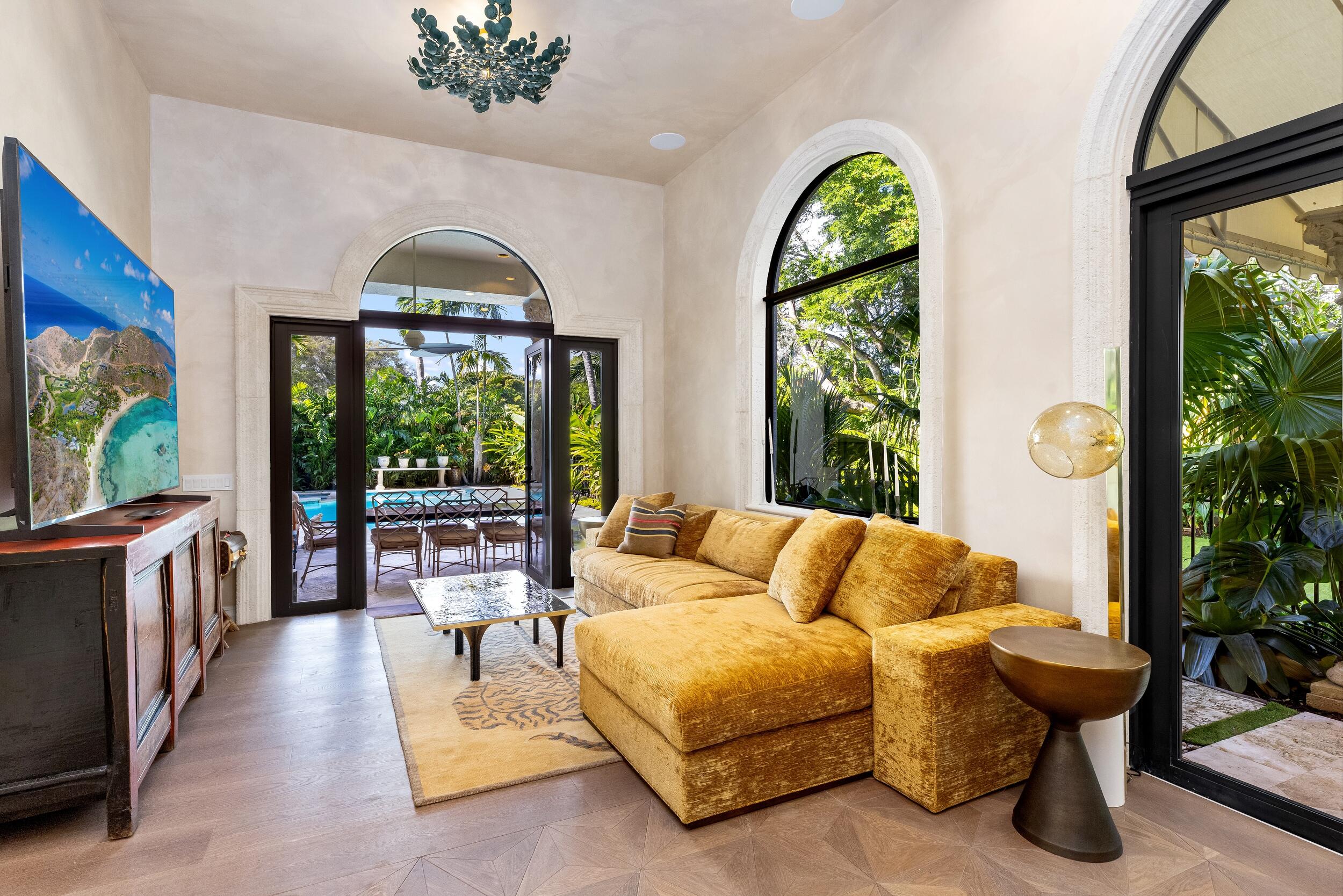 422 Addison Park Lane Boca Raton, FL 33432 - Photo 20 of 70 Family room