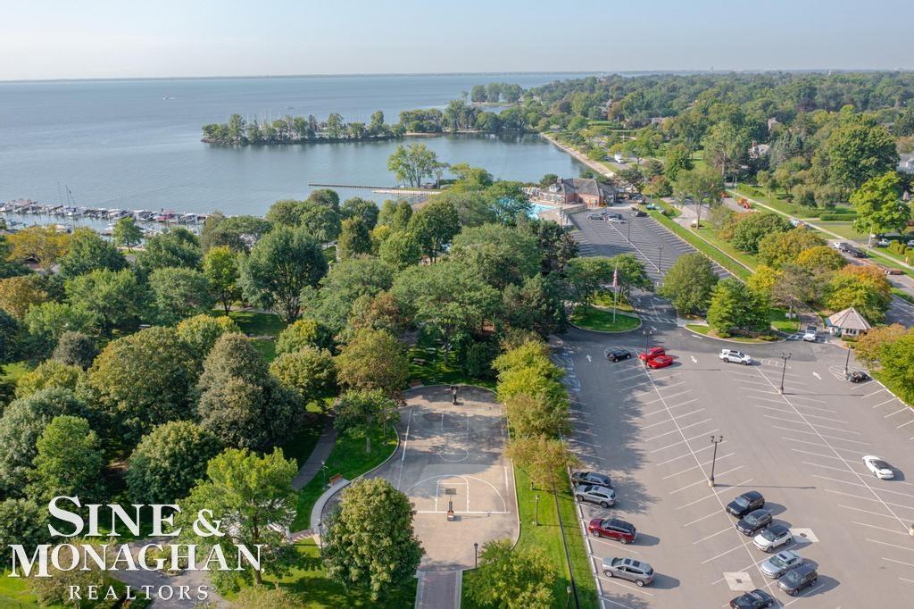 347 Ridgemont Road Grosse Pointe Farms, MI 48236 - Photo 68 of 77