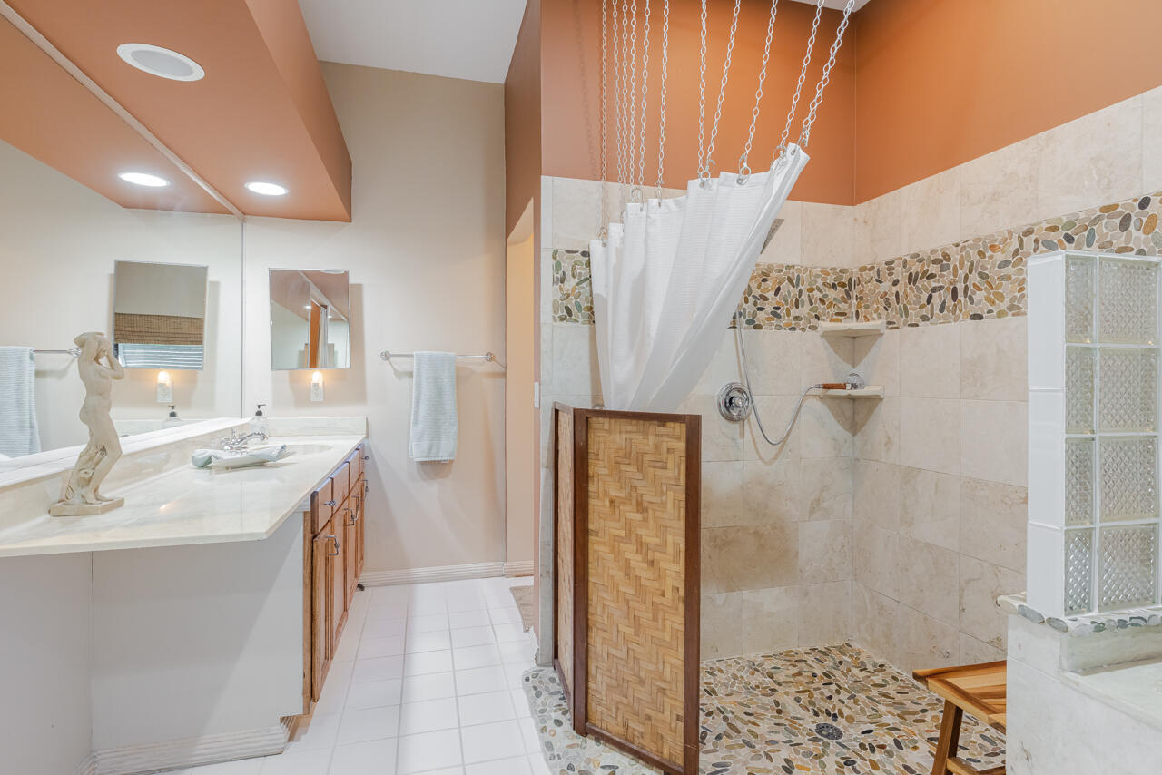 7889 Southeast River Lane Stuart, FL 34997 - Photo 23 of 32 7889 SE River Ln MLS-013