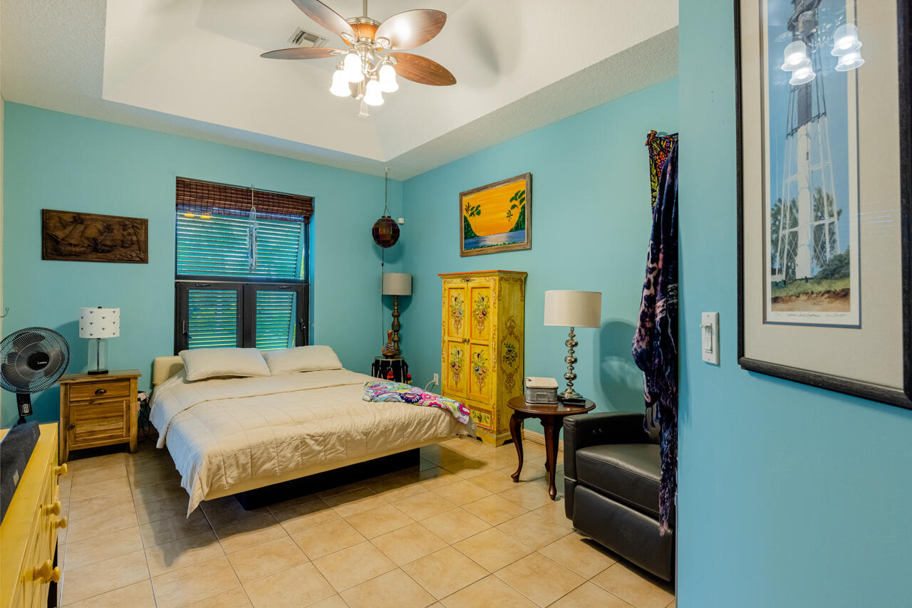 7889 Southeast River Lane Stuart, FL 34997 - Photo 27 of 32 7889 SE River Ln MLS-019