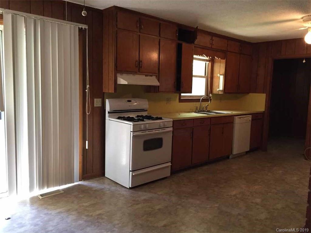 1166 Wadeville Road Mount Gilead, NC 27306 - Photo 6 of 22 Gallery Image 6