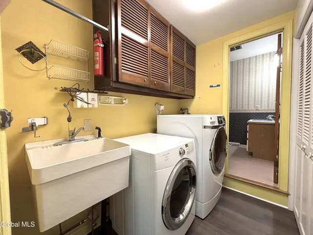 $450,000 | 47 Campus Club Drive, Guilderland, NY 12084