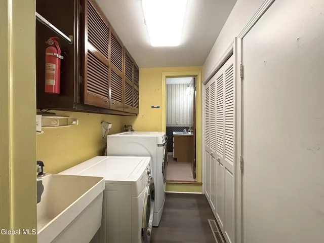 $450,000 | 47 Campus Club Drive, Guilderland, NY 12084