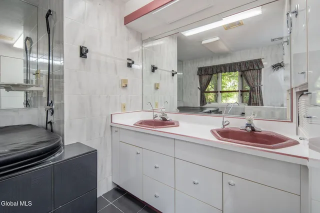 $450,000 | 47 Campus Club Drive, Guilderland, NY 12084