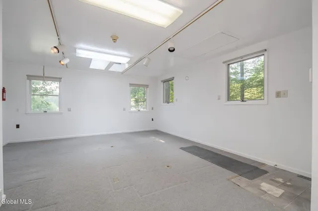 $450,000 | 47 Campus Club Drive, Guilderland, NY 12084