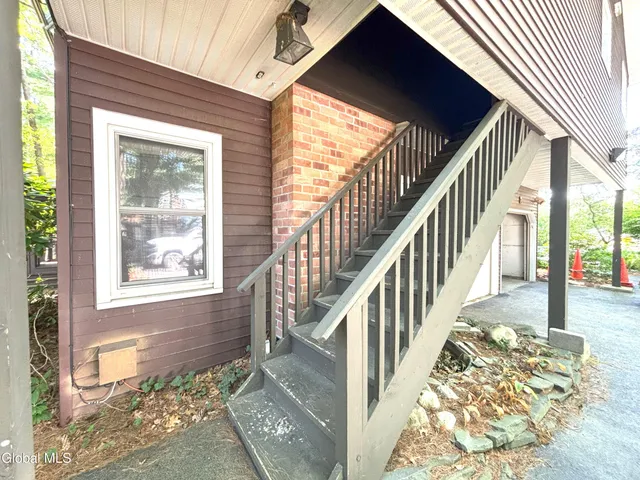 $450,000 | 47 Campus Club Drive, Guilderland, NY 12084