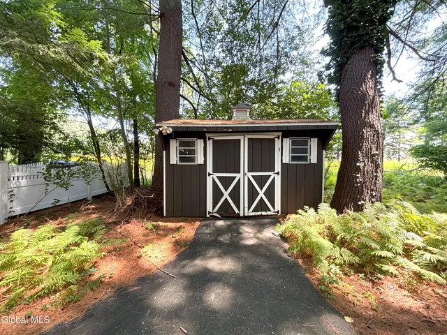 $450,000 | 47 Campus Club Drive, Guilderland, NY 12084