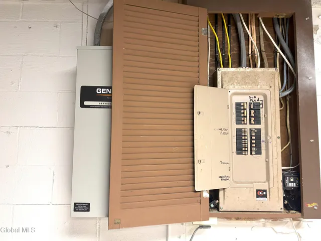 $450,000 | 47 Campus Club Drive, Guilderland, NY 12084