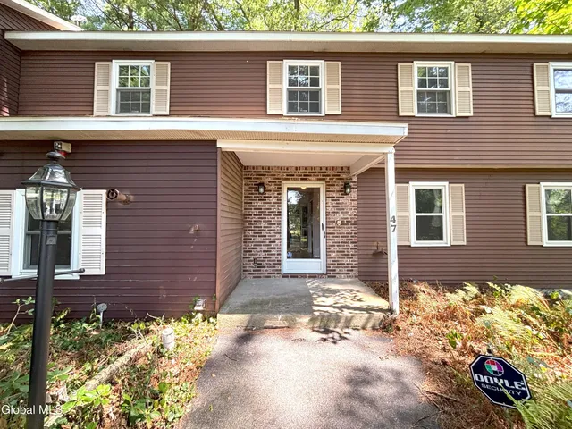 $450,000 | 47 Campus Club Drive, Guilderland, NY 12084