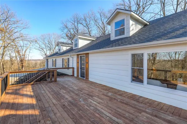 $719,999 | 8721 South Hardsaw Road, Lone Jack, MO 64070