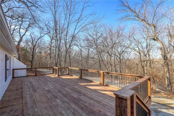 $719,999 | 8721 South Hardsaw Road, Lone Jack, MO 64070