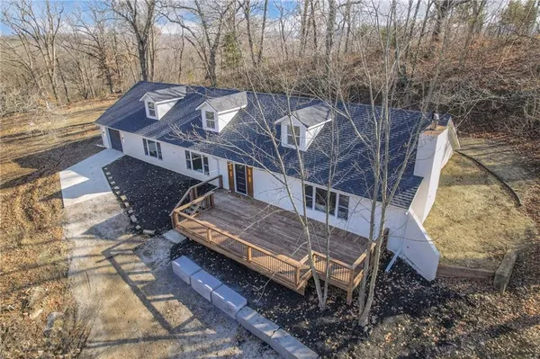 $719,999 | 8721 South Hardsaw Road, Lone Jack, MO 64070