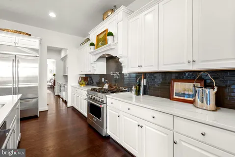 $1,190,000 | 6410 Paddington Street, Middle River, MD 21220