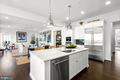 $1,190,000 | 6410 Paddington Street, Middle River, MD 21220