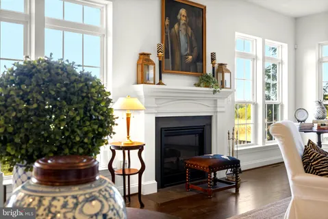 $1,190,000 | 6410 Paddington Street, Middle River, MD 21220