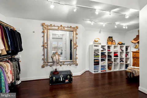 $1,190,000 | 6410 Paddington Street, Middle River, MD 21220