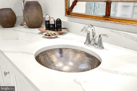 $1,190,000 | 6410 Paddington Street, Middle River, MD 21220