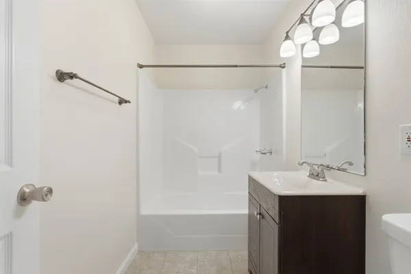 $284,000 | 250 Keanahalululu Lane, Bastrop, TX 78602