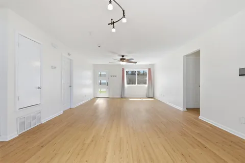 $299,000 | 250 Keanahalululu Lane, Bastrop, TX 78602