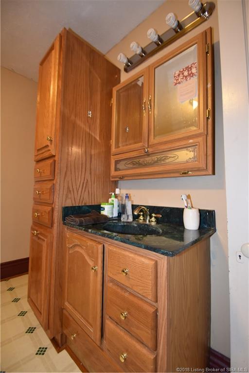 1113 Slate Run Road New Albany, IN 47150 - Photo 24 of 40 Gallery Image 24
