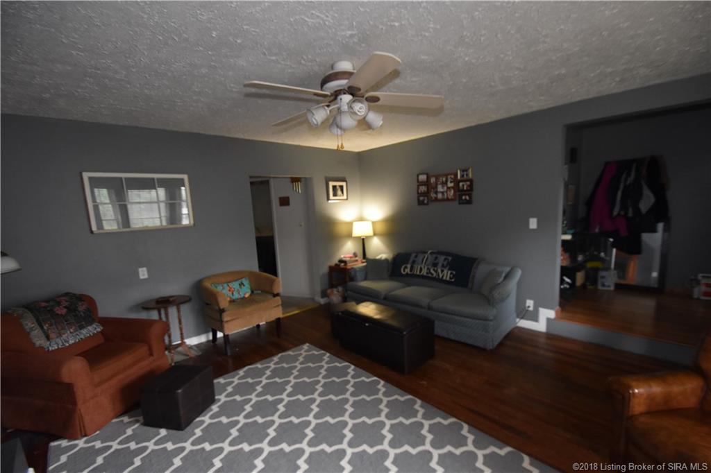 1113 Slate Run Road New Albany, IN 47150 - Photo 6 of 40 Gallery Image 6