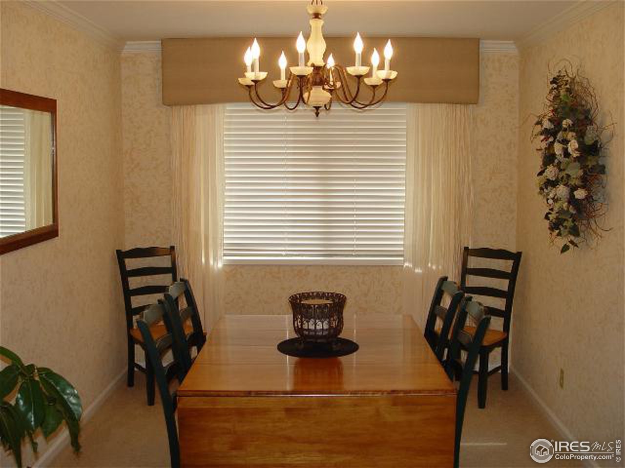 7368 Glacier View Road Longmont, CO 80503 - Photo 14 of 18 Gallery Image 14