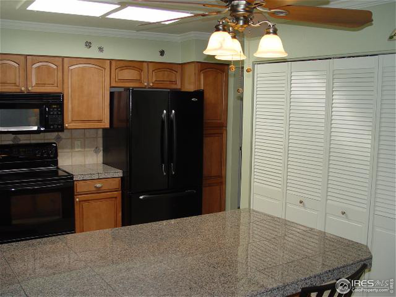 7368 Glacier View Road Longmont, CO 80503 - Photo 17 of 18 Gallery Image 17